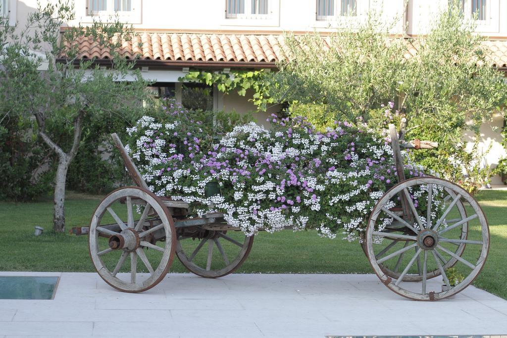 Relais Rossar Boutique Hotel Garda & Hills Costermano Exteriör bild